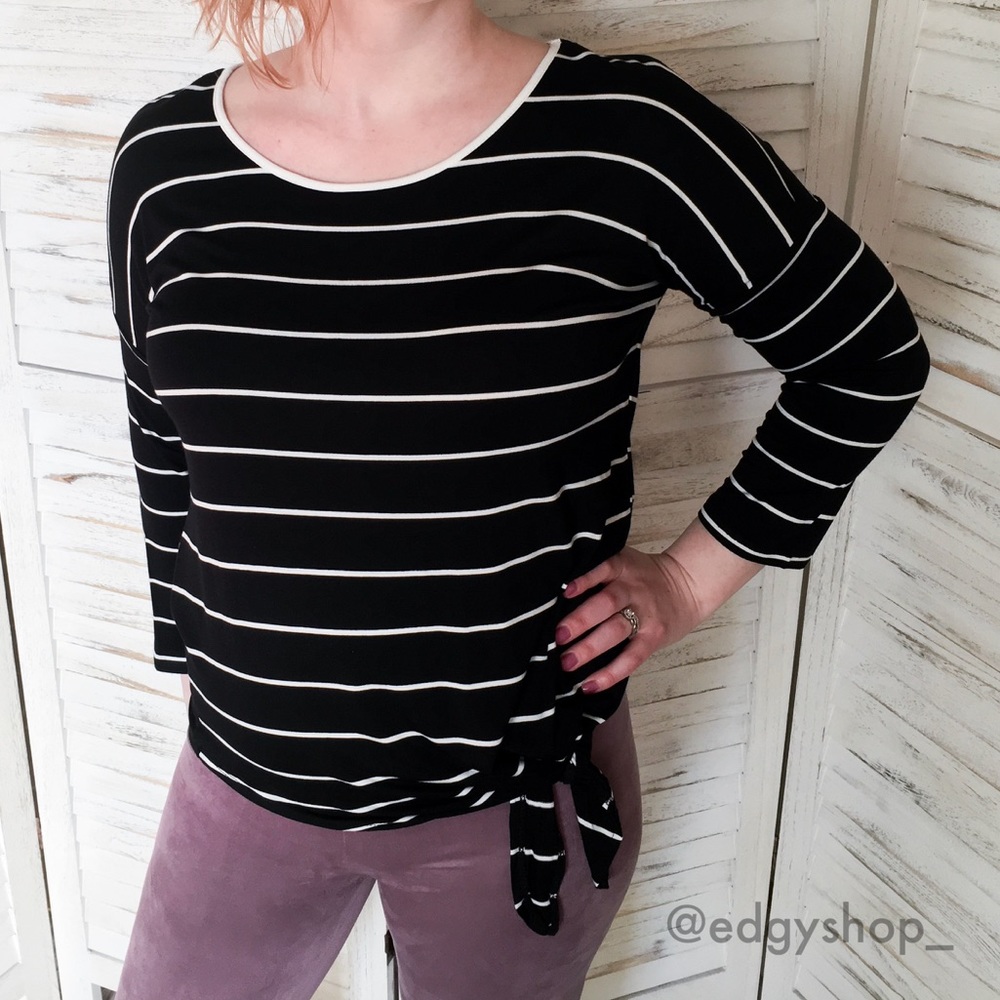 Cable & Gauge | Striped Tie Front Tee - Picture 2 of 6